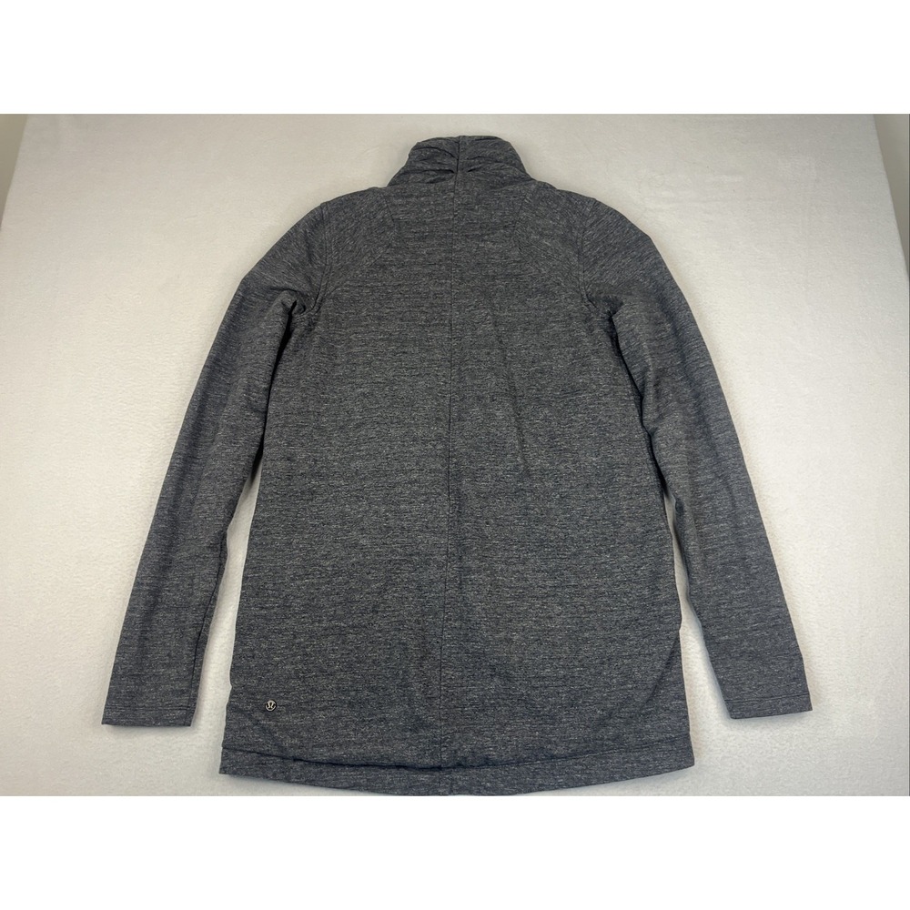 Lululemon Women’s That's A Wrap snap closure jacket heathered gray Size 6 - Picture 2 of 5